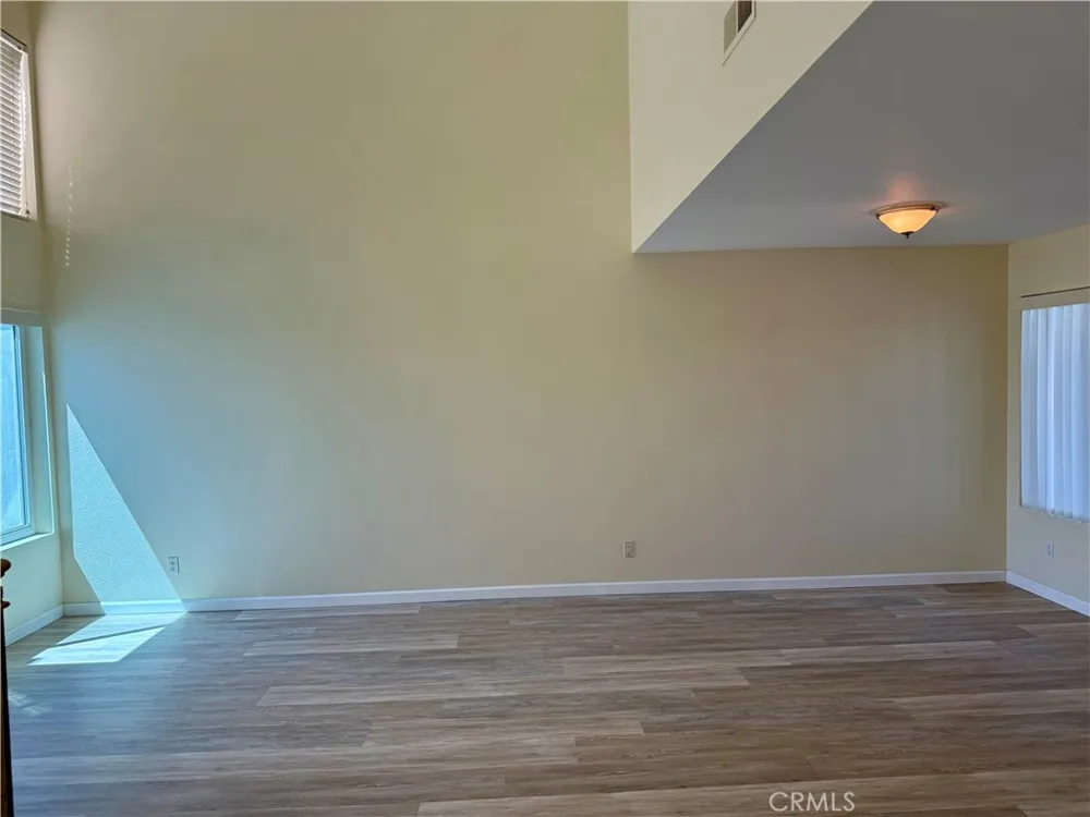 27783 Zircon #86 Mission Viejo, CA 92691