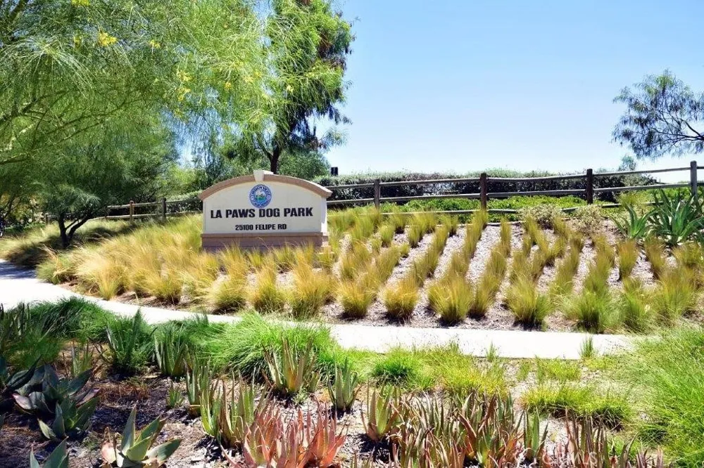 60 Melrose Mission Viejo, CA 92692