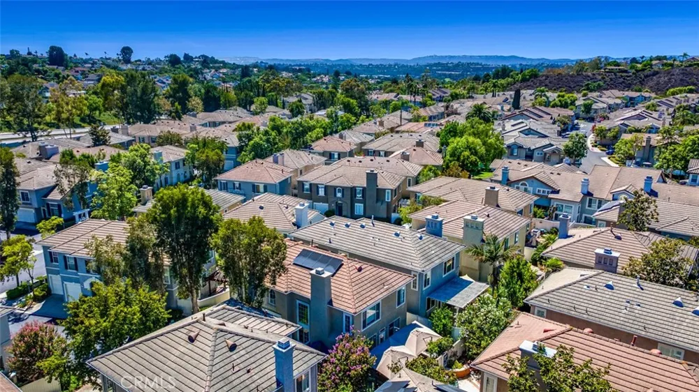60 Melrose Mission Viejo, CA 92692