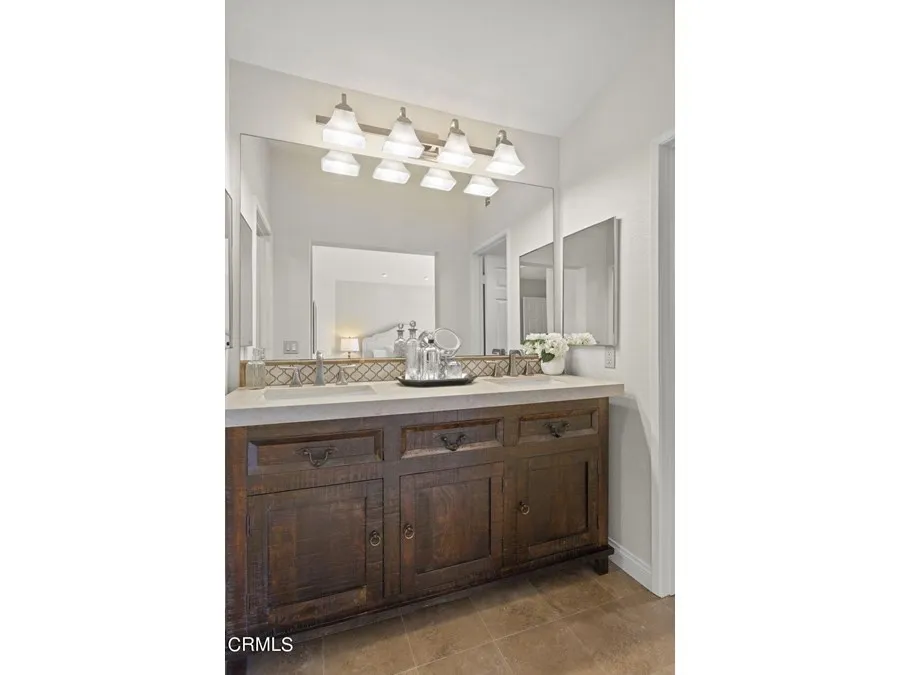 14889 Werris Creek Lane San Diego, CA 92128