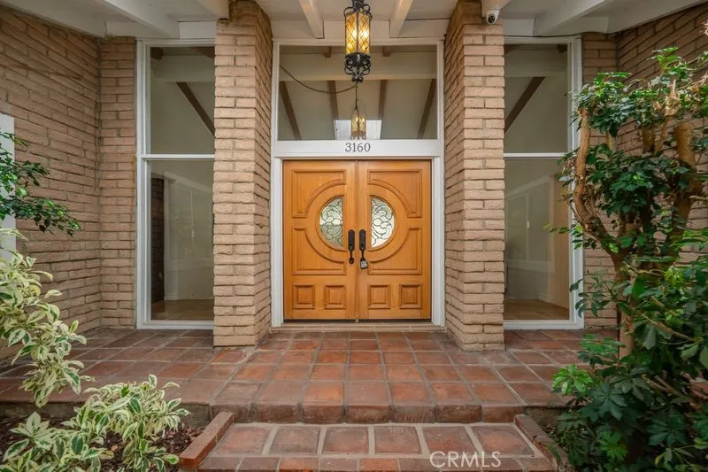 3160 SEPULVEDA BLVD Sherman Oaks, CA 91403