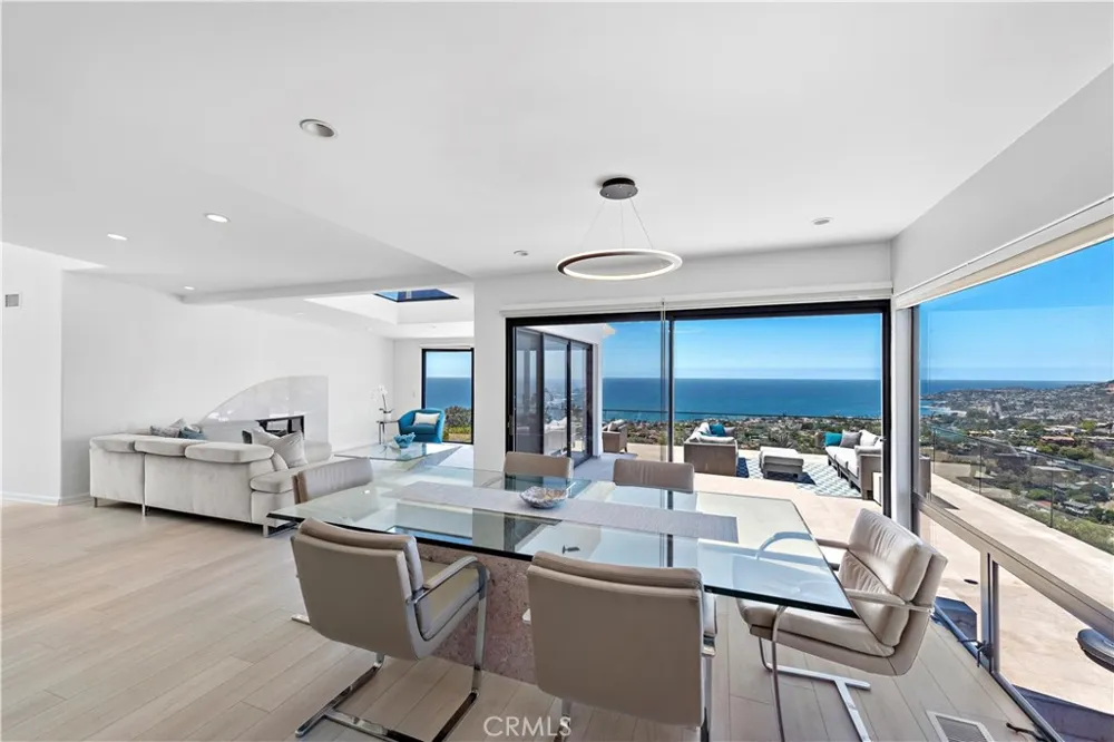 940 Summit Drive Laguna Beach, CA 92651