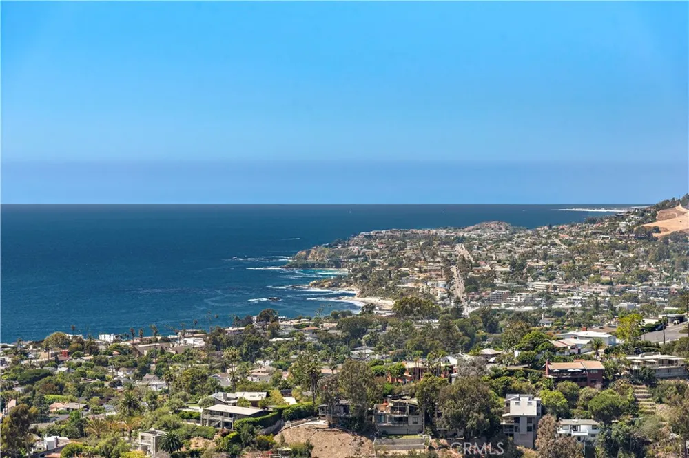 940 Summit Drive Laguna Beach, CA 92651