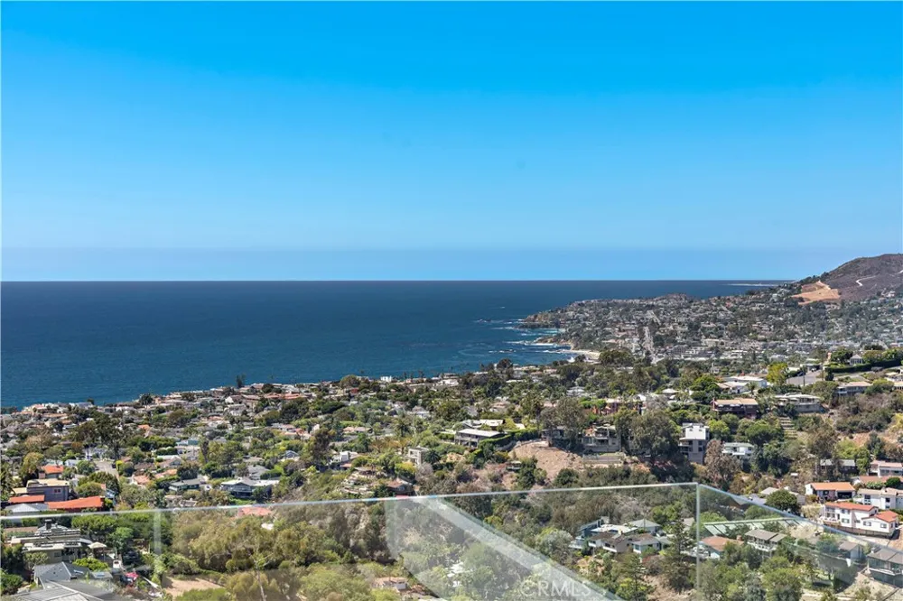 940 Summit Drive Laguna Beach, CA 92651