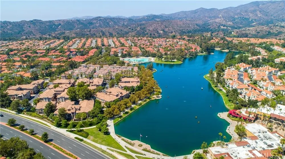 149 Encantado Rancho Santa Margarita, CA 92688