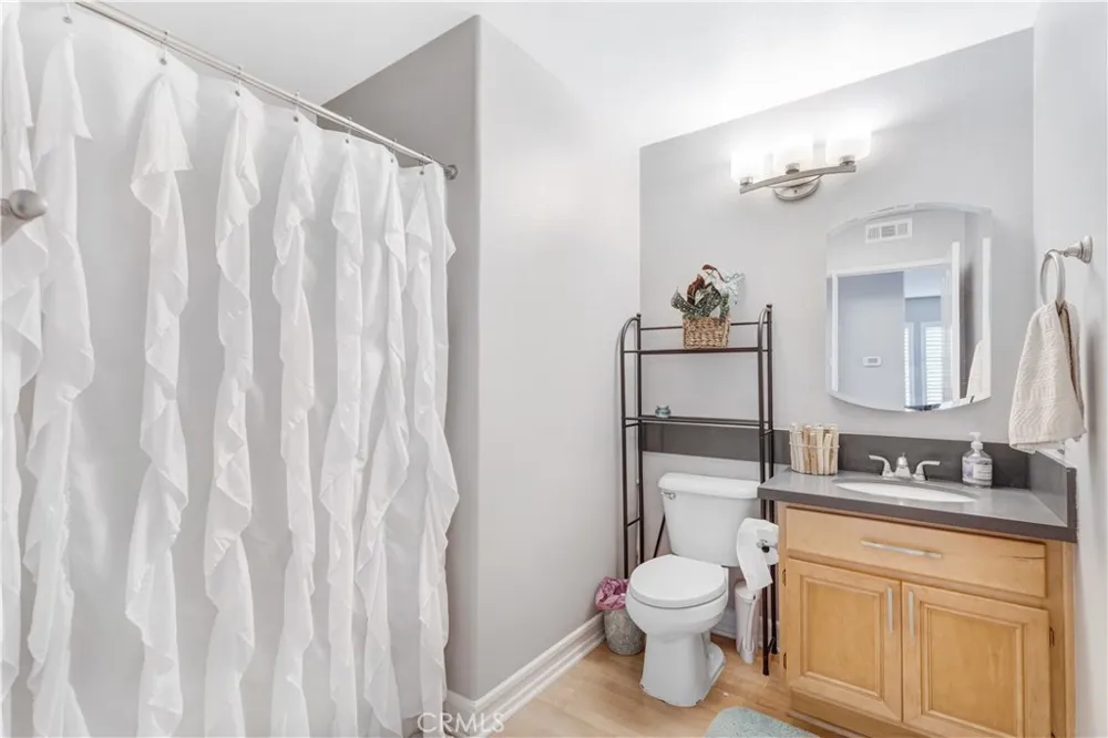 12 Calle Viveza San Clemente, CA 92673