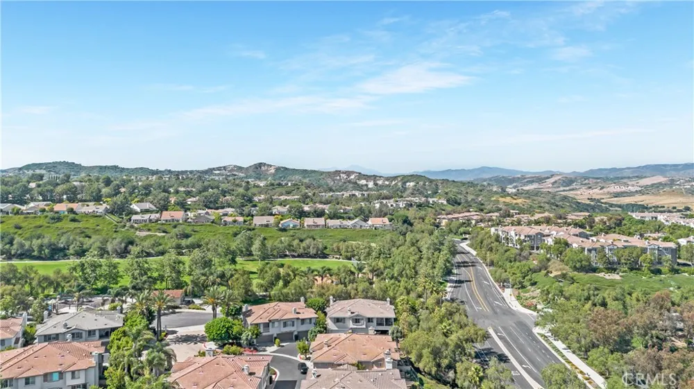 12 Calle Viveza San Clemente, CA 92673