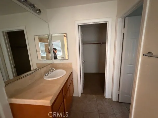 32 Trailing Vine Irvine, CA 92602