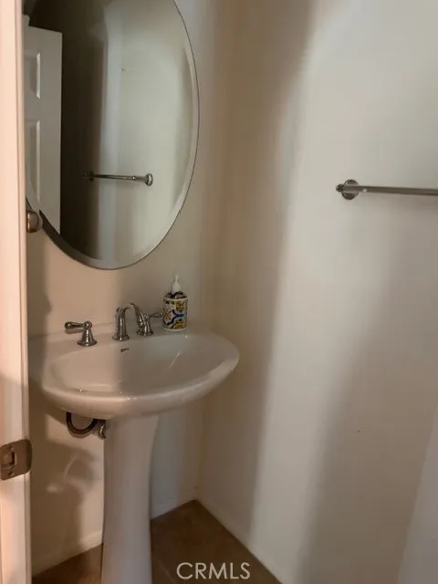 32 Trailing Vine Irvine, CA 92602