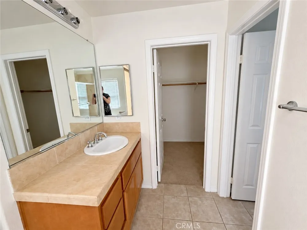 32 Trailing Vine Irvine, CA 92602