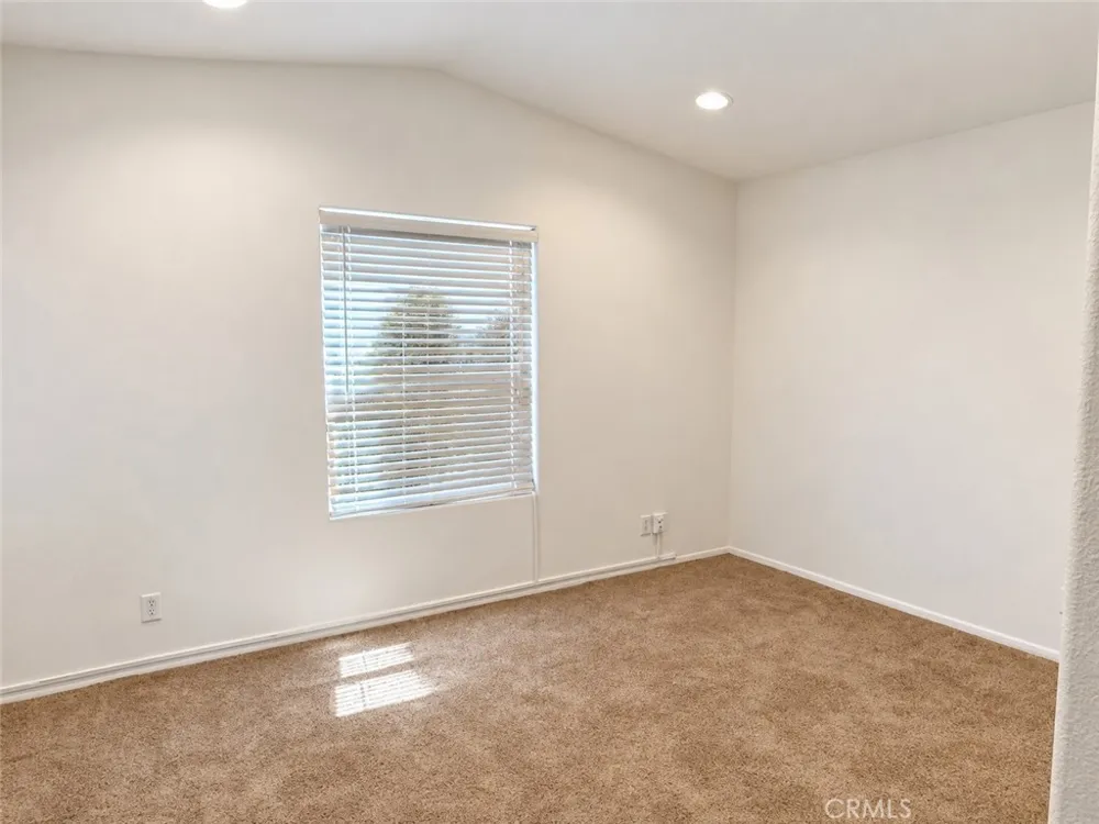 32 Trailing Vine Irvine, CA 92602