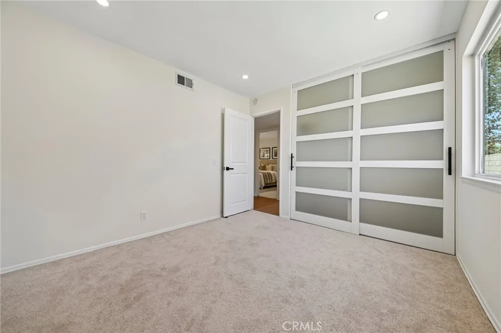 25141 Madeira Laguna Hills, CA 92653
