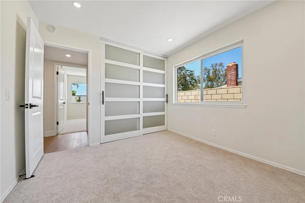 25141 Madeira Laguna Hills, CA 92653