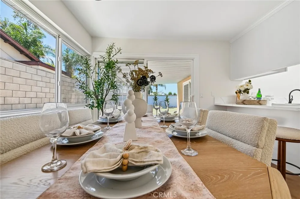 25141 Madeira Laguna Hills, CA 92653