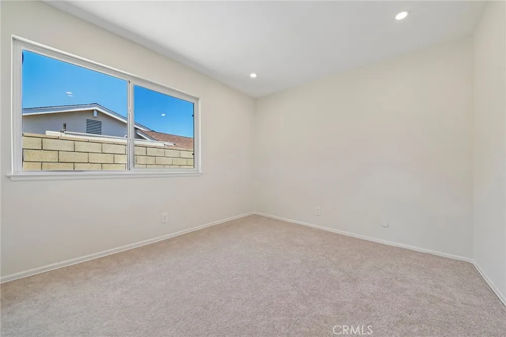 25141 Madeira Laguna Hills, CA 92653