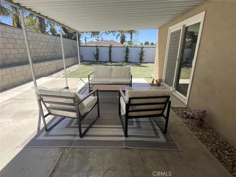 25141 Madeira Laguna Hills, CA 92653