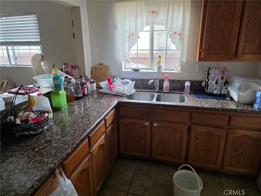 668 Clela Los Angeles, CA 90022