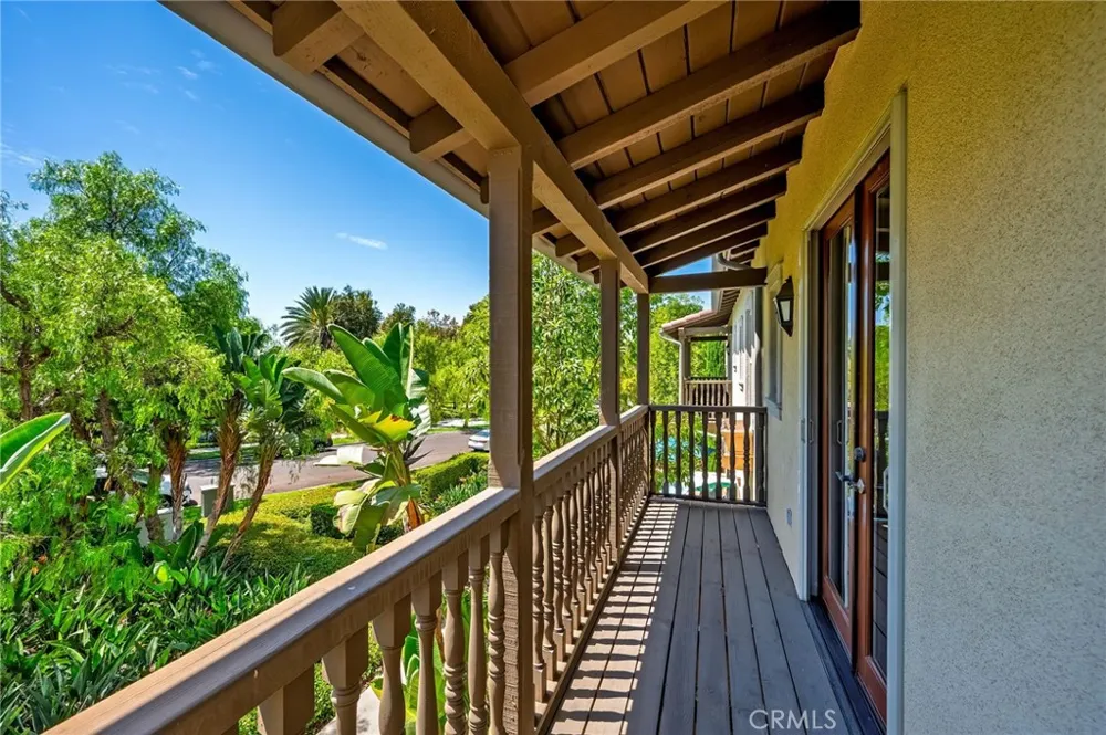 45 Iceberg Rose Irvine, CA 92620