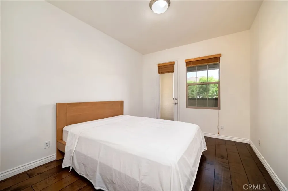 45 Iceberg Rose Irvine, CA 92620