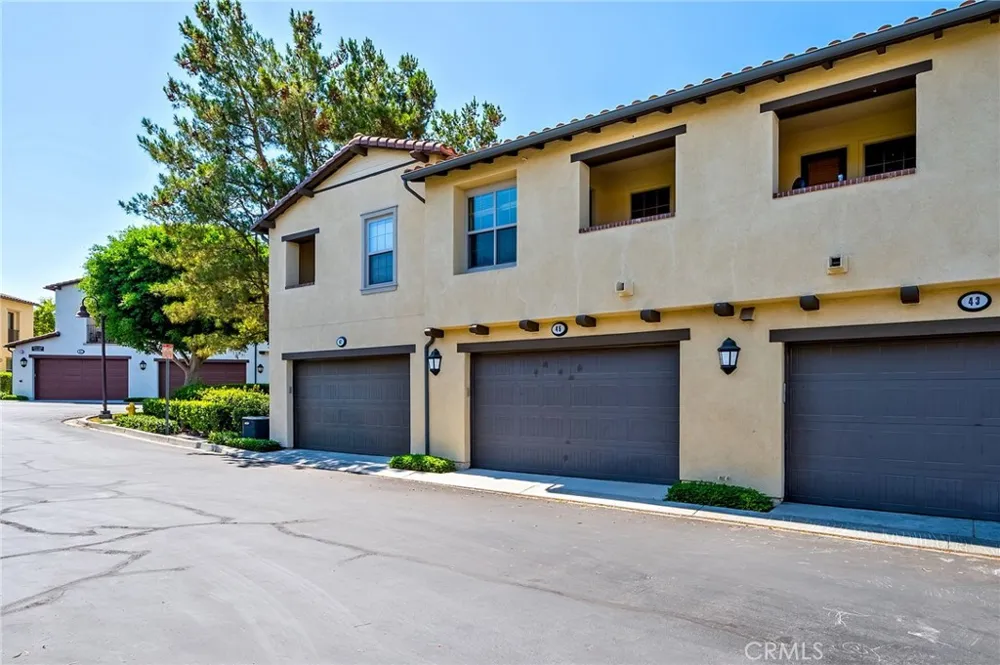 45 Iceberg Rose Irvine, CA 92620