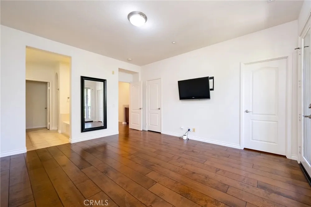 45 Iceberg Rose Irvine, CA 92620