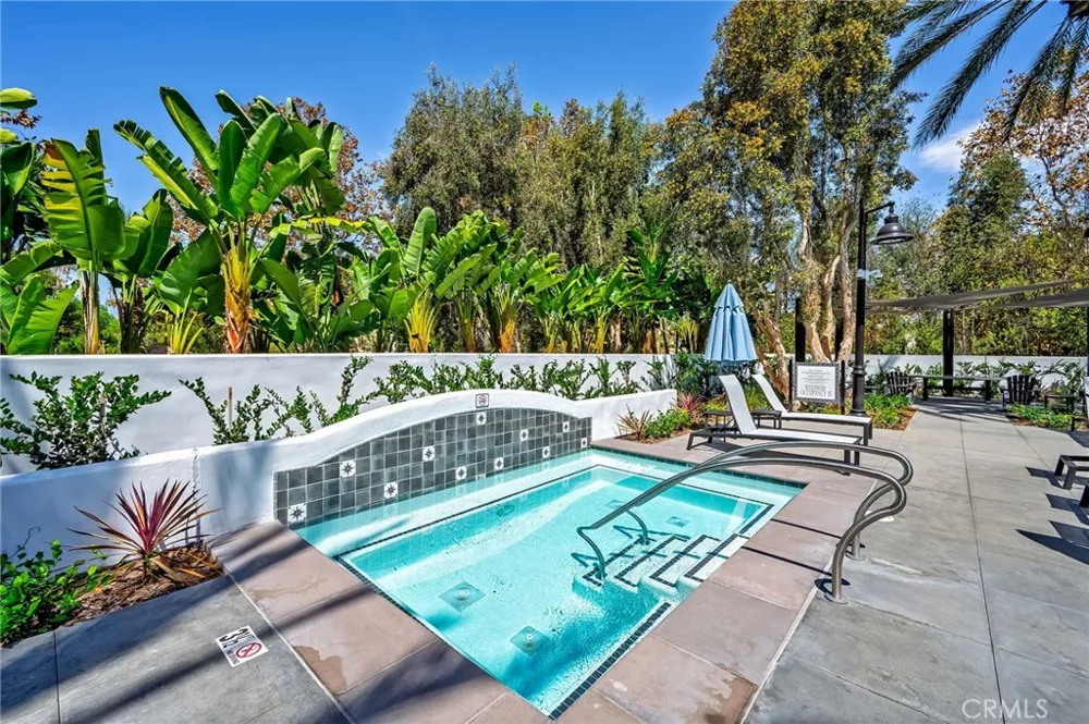 45 Iceberg Rose Irvine, CA 92620