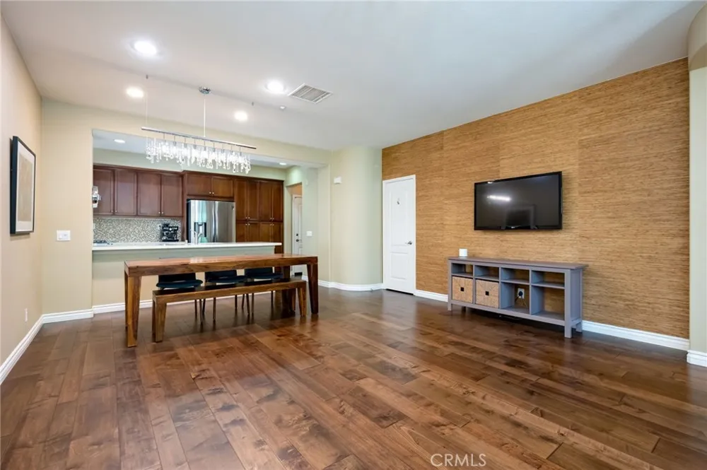 45 Iceberg Rose Irvine, CA 92620