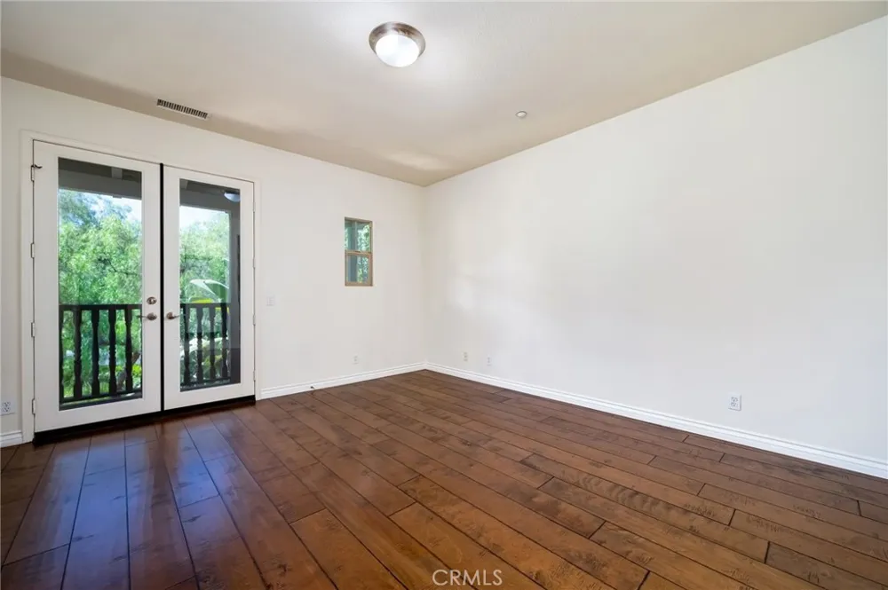 45 Iceberg Rose Irvine, CA 92620