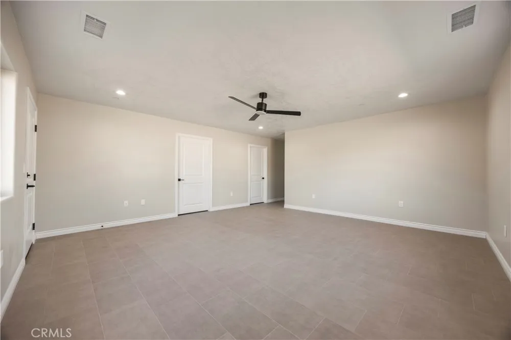 18427 Talisman Hesperia, CA 92345