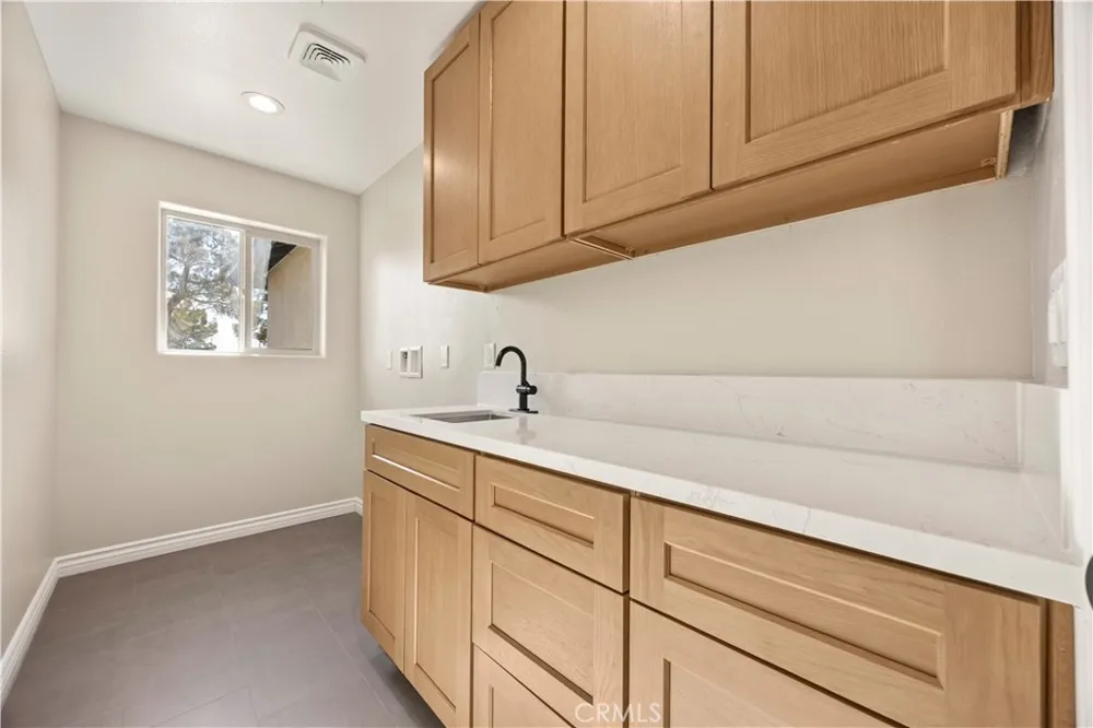 18427 Talisman Hesperia, CA 92345