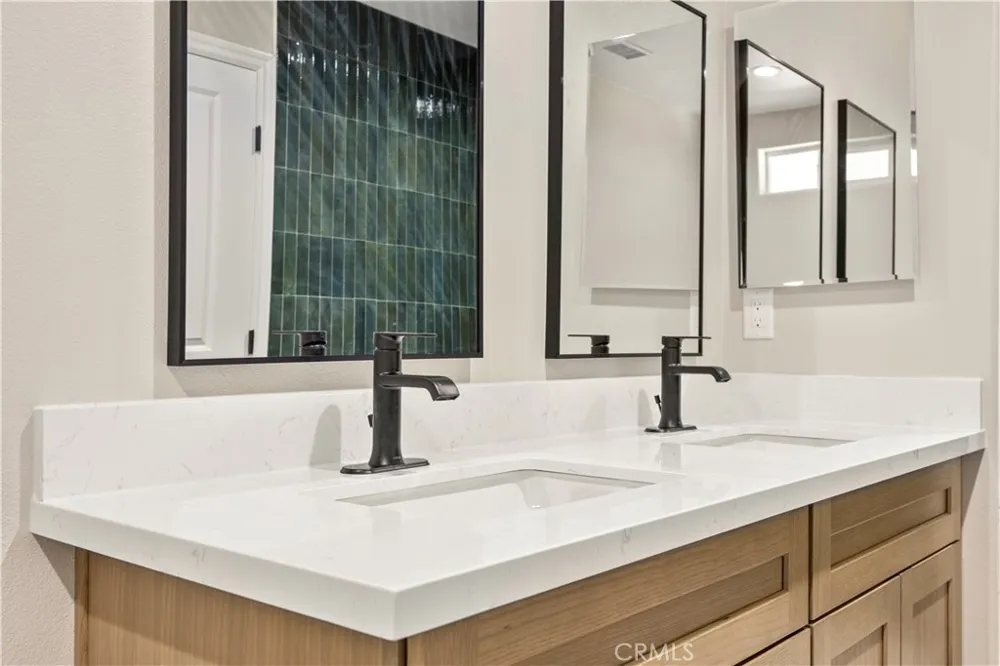 18427 Talisman Hesperia, CA 92345