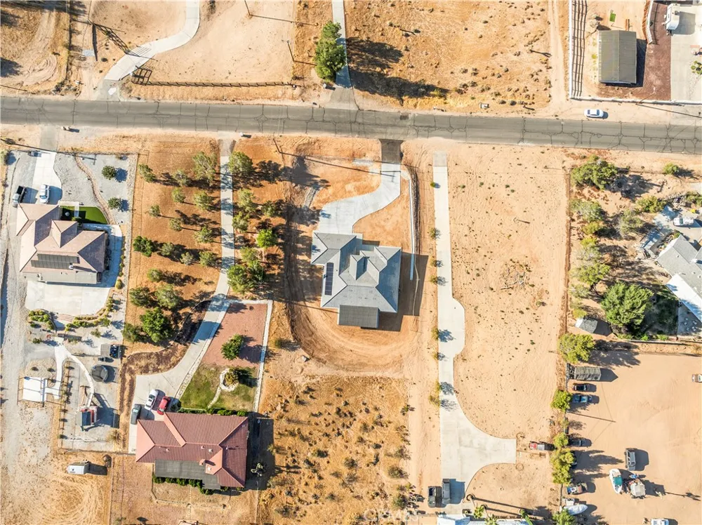 18427 Talisman Hesperia, CA 92345