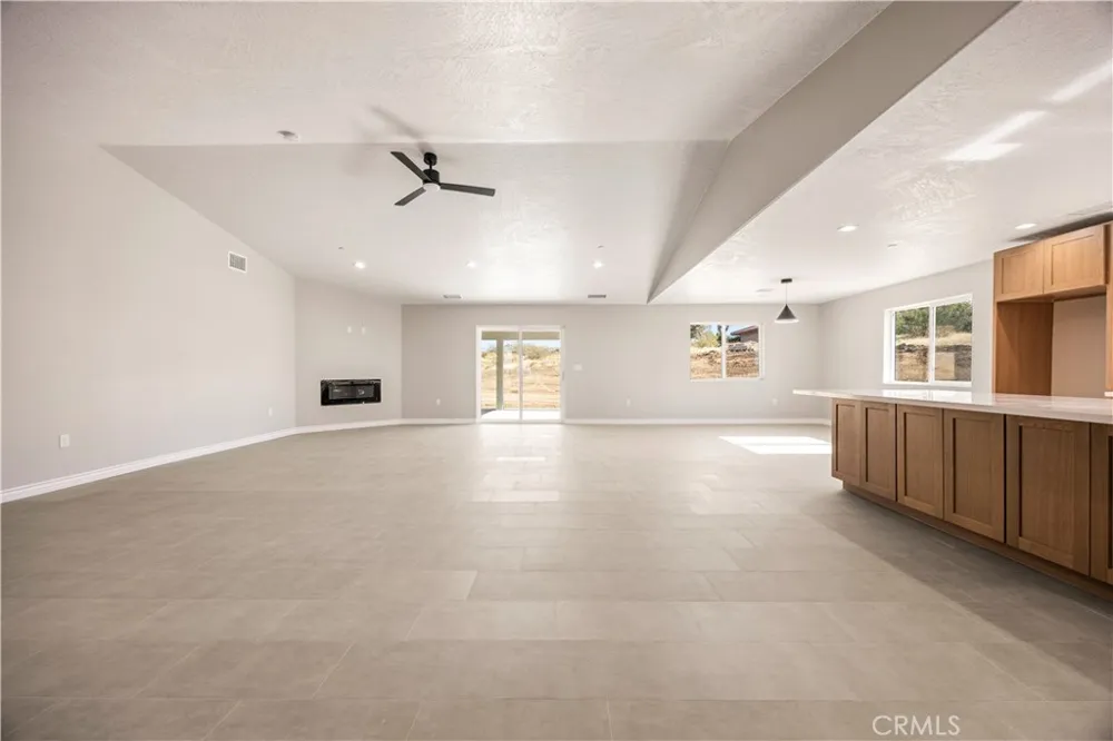 18427 Talisman Hesperia, CA 92345