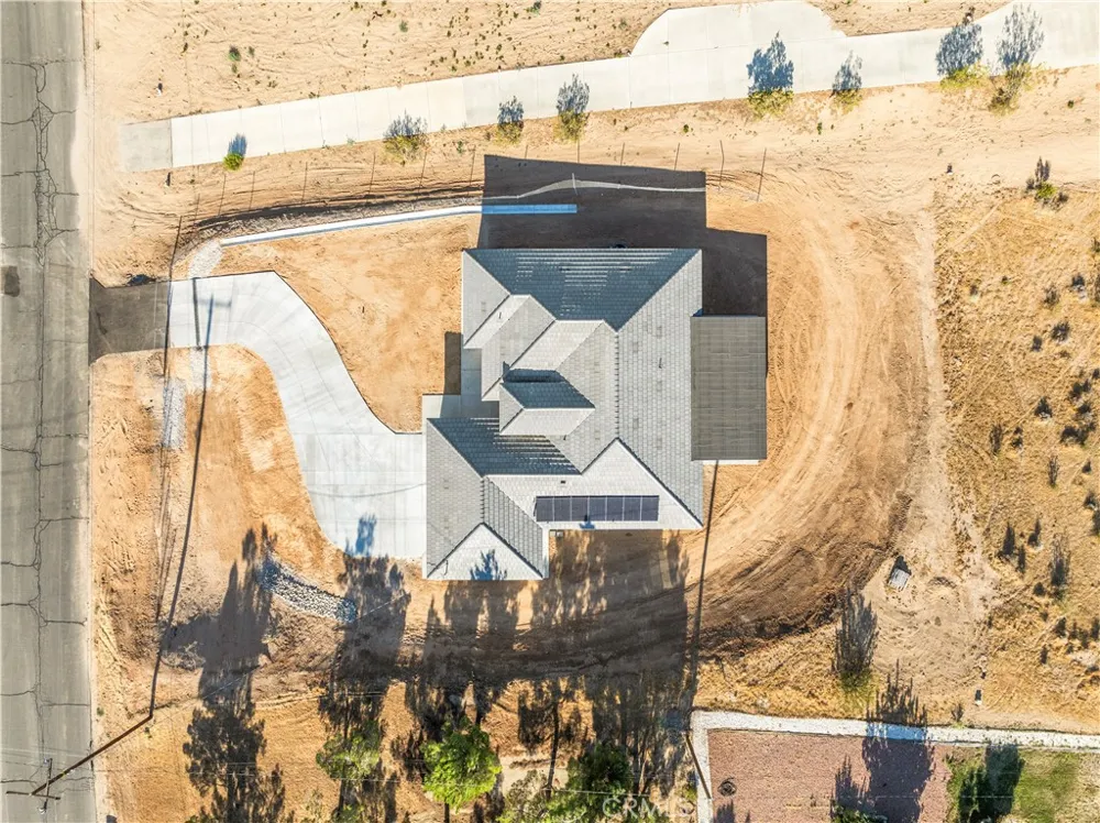 18427 Talisman Hesperia, CA 92345