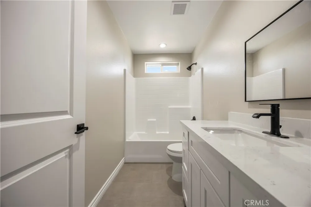 18427 Talisman Hesperia, CA 92345