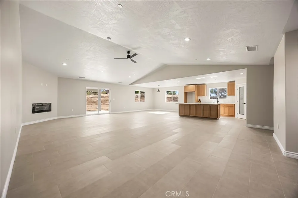 18427 Talisman Hesperia, CA 92345