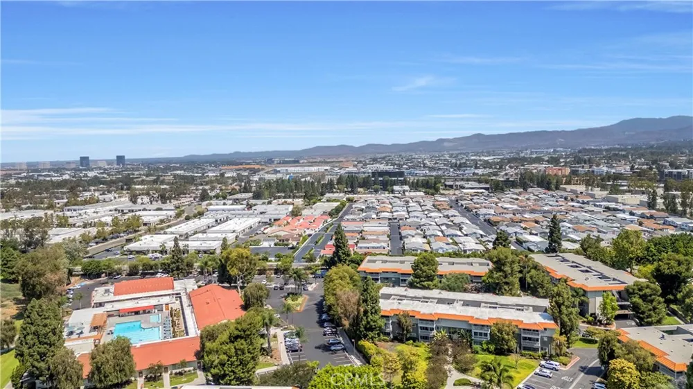 2401 Via Mariposa W #2A Laguna Woods, CA 92637