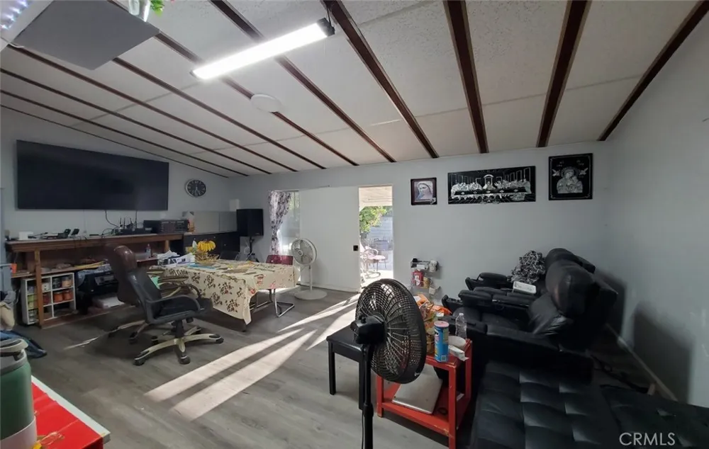 1130 S Douglas Street Santa Ana, CA 92704