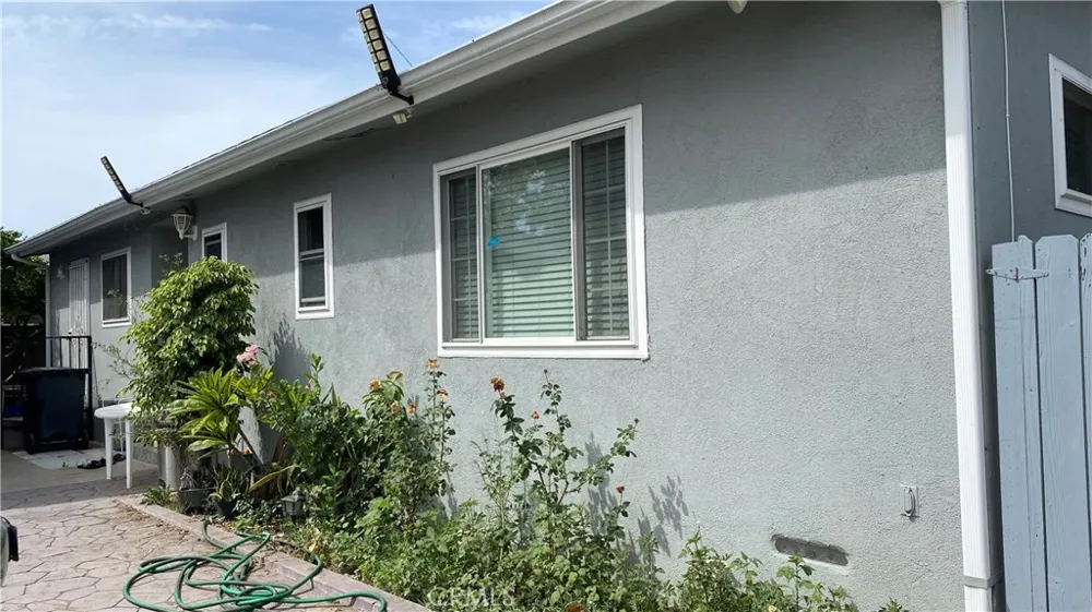 1130 S Douglas Street Santa Ana, CA 92704