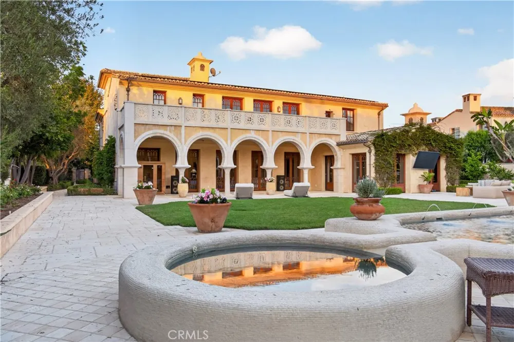98 Canyon Crk Irvine, CA 92603