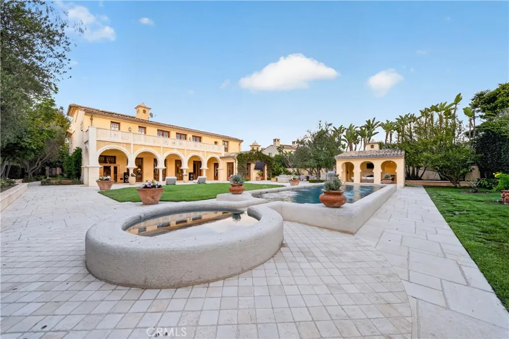 98 Canyon Crk Irvine, CA 92603