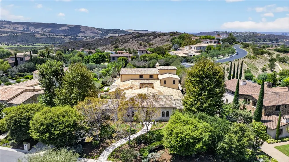 98 Canyon Crk Irvine, CA 92603
