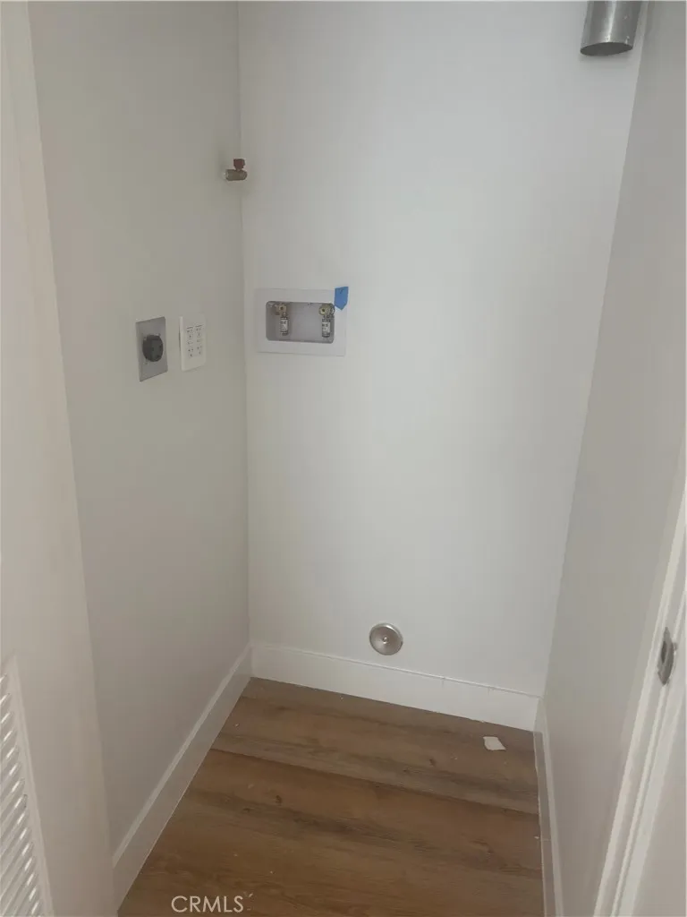 16615 Lucia Huntington Beach, CA 92647