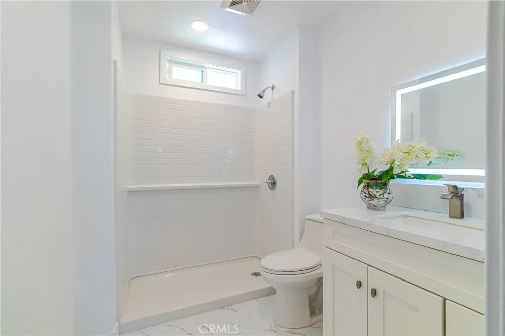 12142 Stanford Avenue Garden Grove, CA 92840