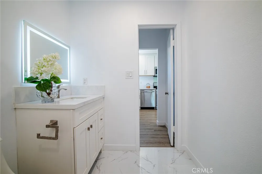 12142 Stanford Avenue Garden Grove, CA 92840