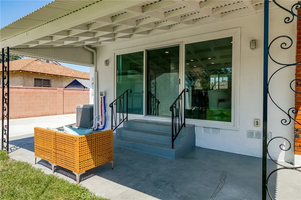 12142 Stanford Avenue Garden Grove, CA 92840