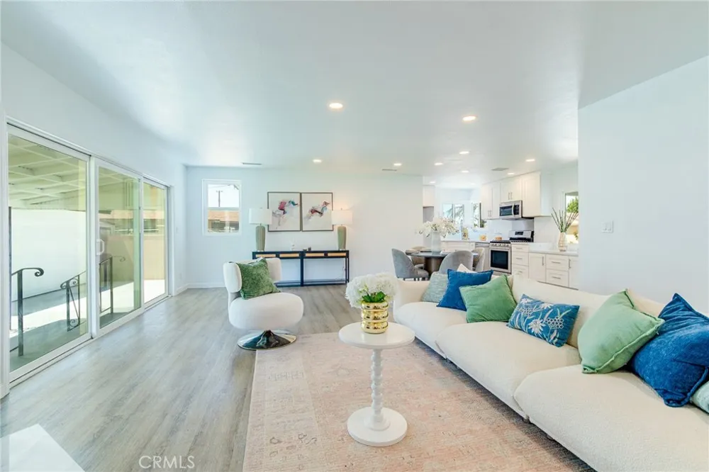 12142 Stanford Avenue Garden Grove, CA 92840