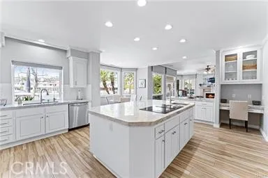 28081 Tefir Mission Viejo, CA 92692