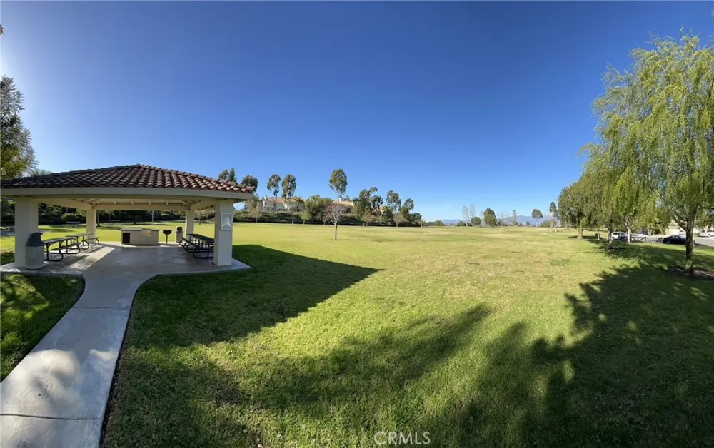 26465 La Traviata Laguna Hills, CA 92653