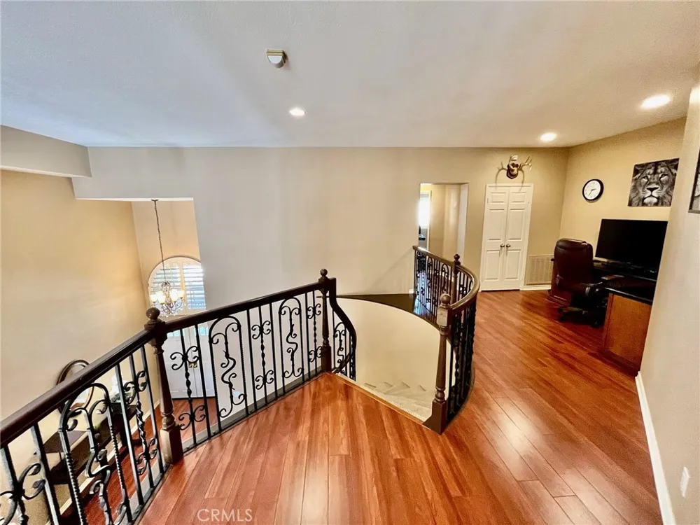 26465 La Traviata Laguna Hills, CA 92653